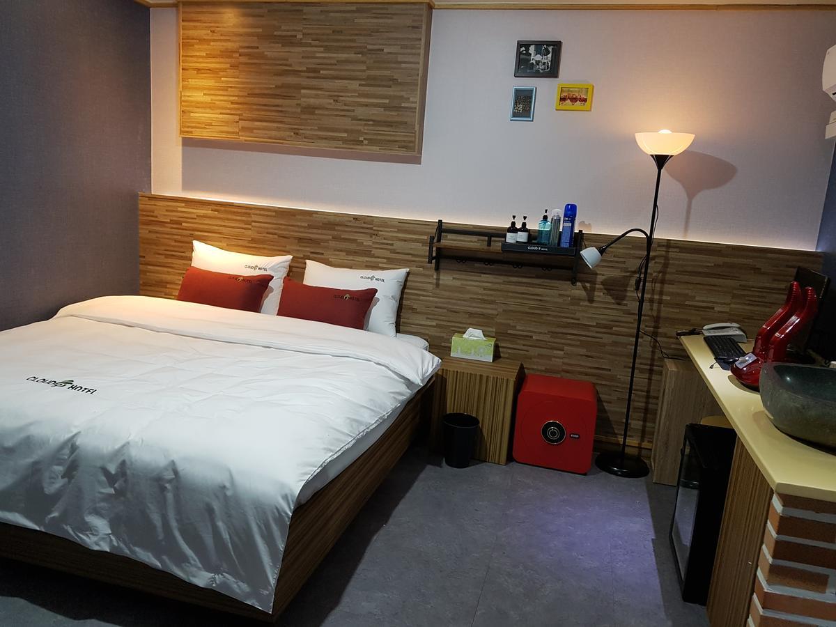 Cloud Nine Hotel 김해 객실 사진